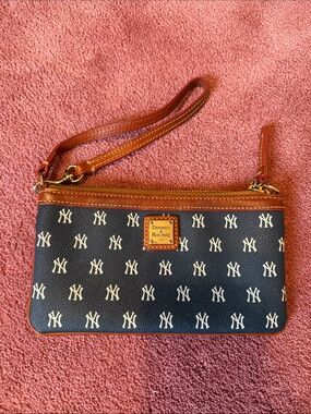 Dooney & Bourke Navy and Brown Leather Trim NY Yankees MLB Logo Wristlet